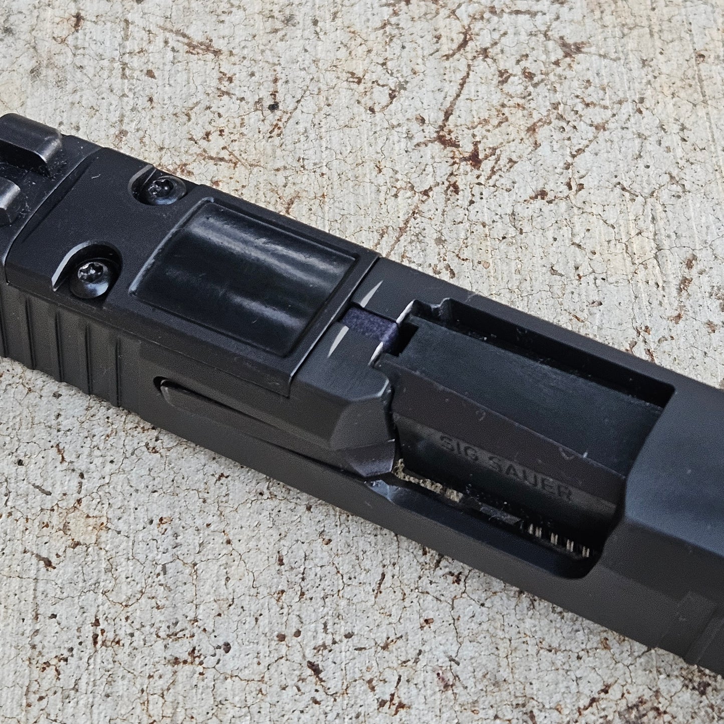 P365 LCI Delete Plug (Fits P365, XMacro, XL)