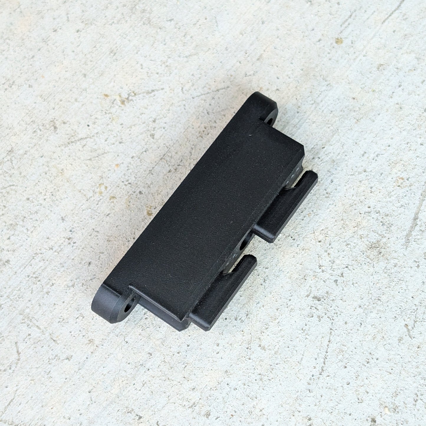 M-LOK Vertical Hanger